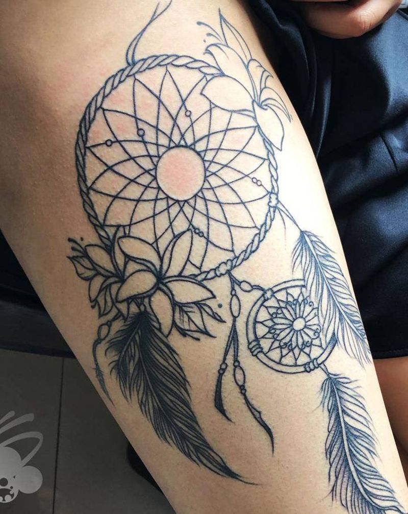 捕梦网纹身图片_腿部点刺捕梦网羽毛纹身图案