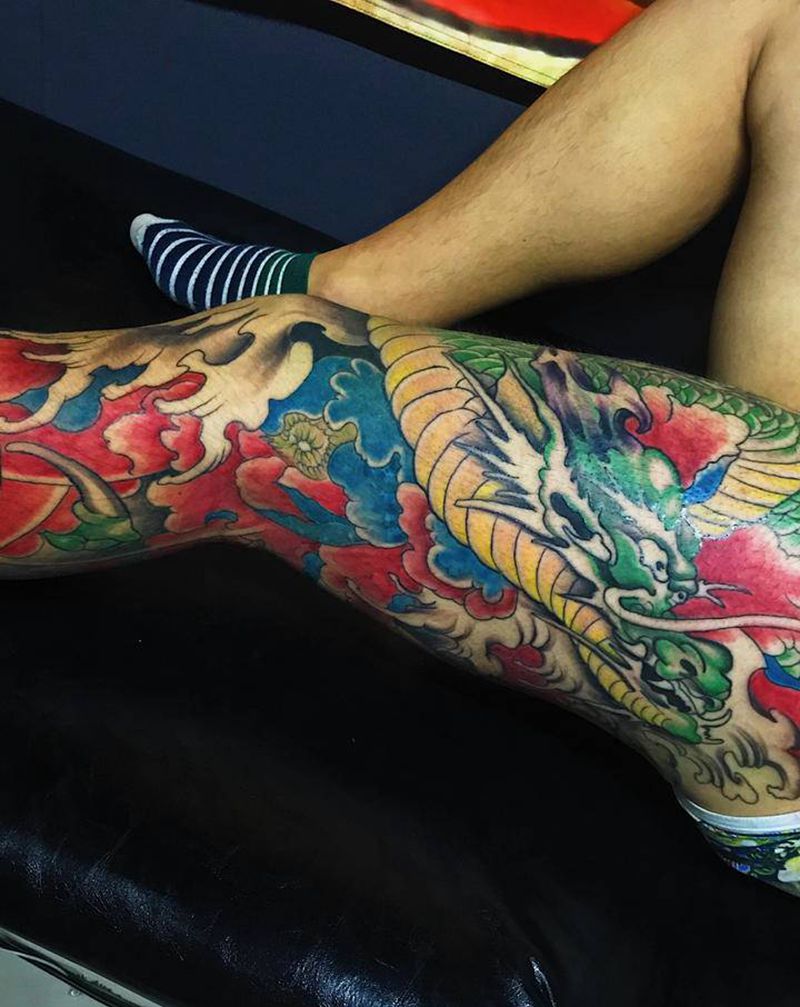 花腿纹身图片_腿部新传统纹身图案