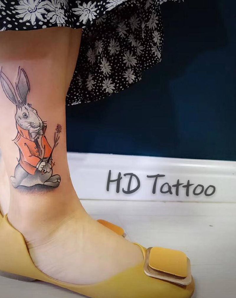 兔爷纹身图片_腿部New School纹身图案