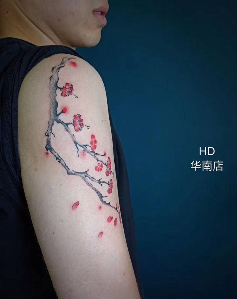 梅纹身图片_手臂老传统纹身图案