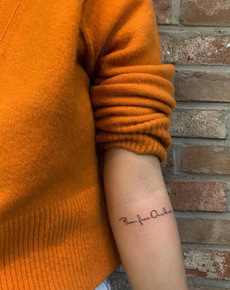 小清新纹身图片_手臂花体字纹身图案