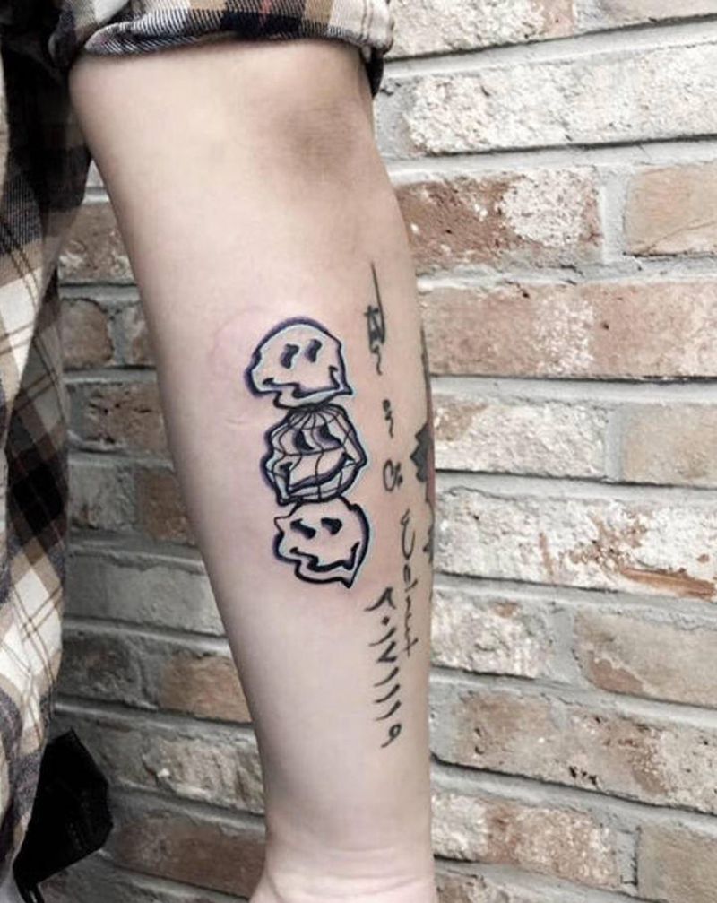 《原创笑脸》纹身图片_手臂纹身图案