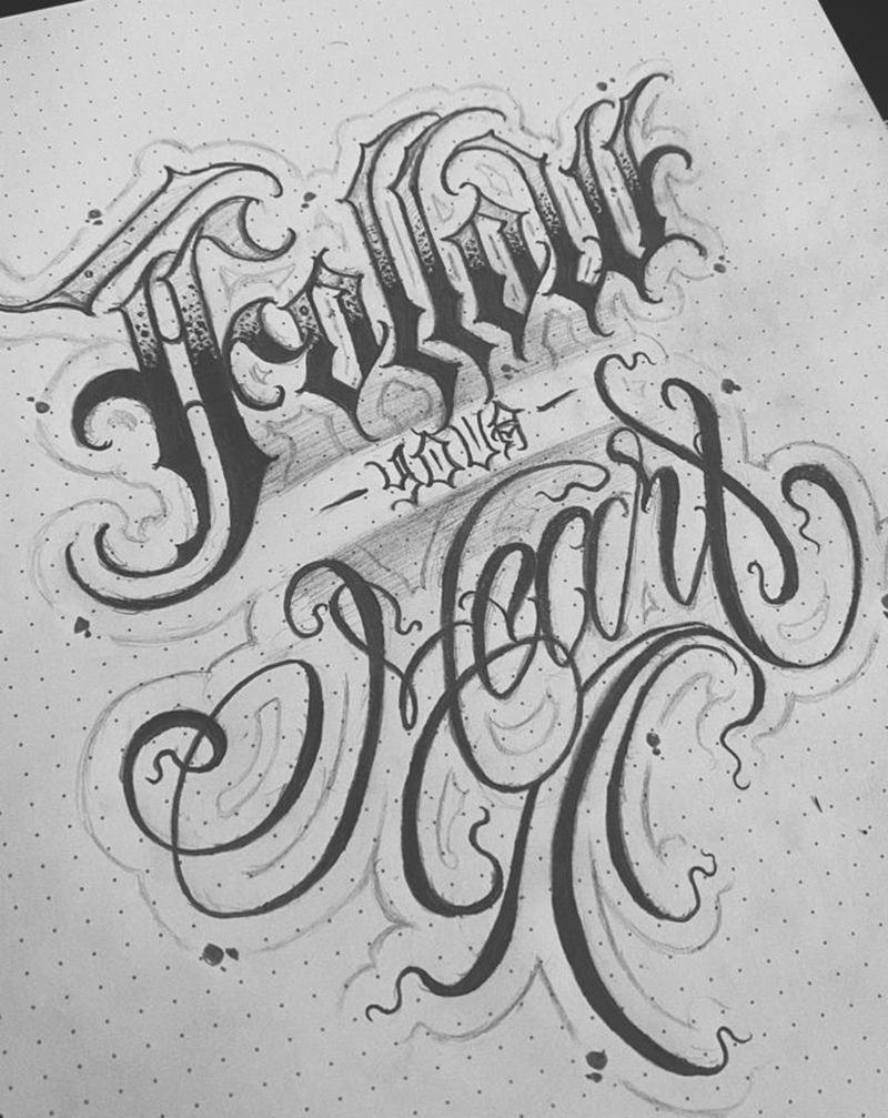 花体字手稿纹身图片_手臂腿部花体字点刺纹身图案