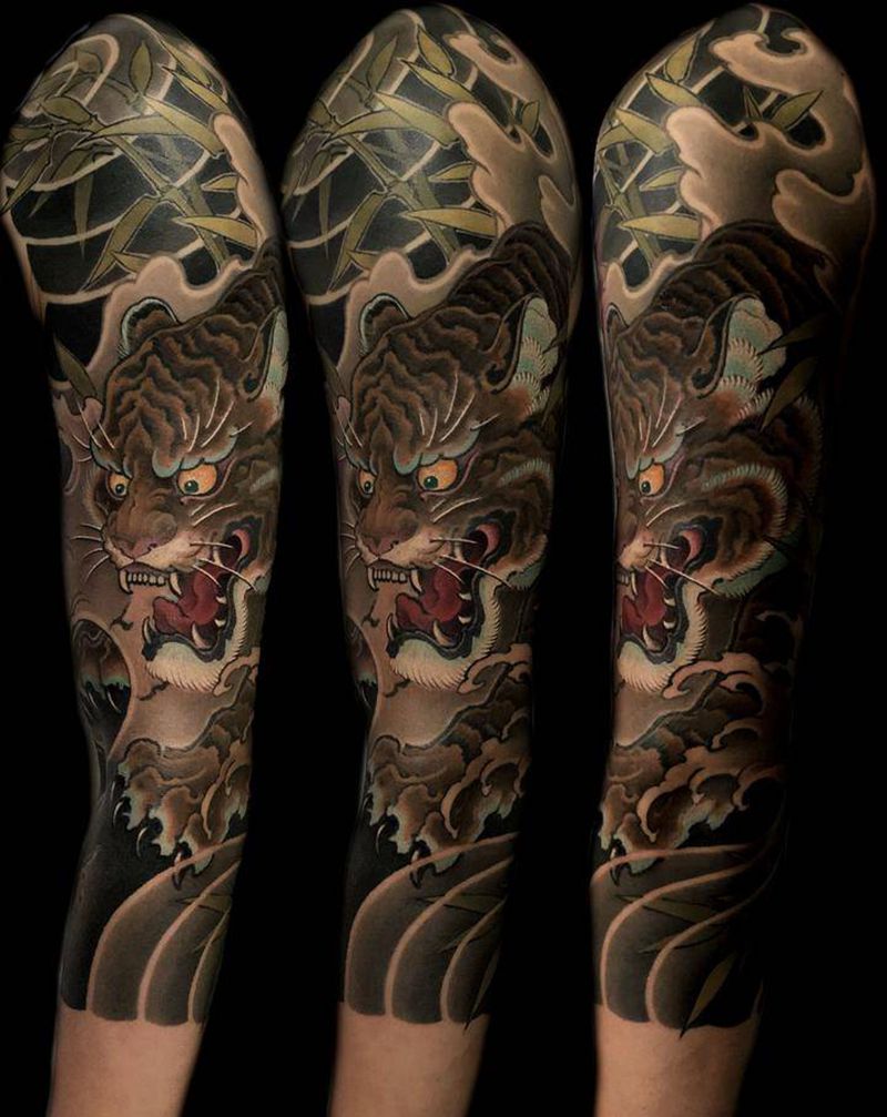 虎七分袖纹身图片_手臂新传统小伟刺青纹身图案