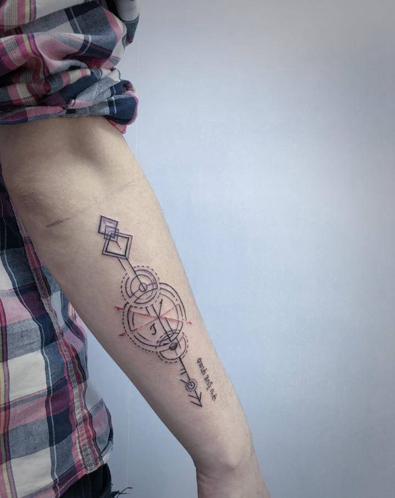 《情侣》纹身图片_手臂几何纹身图案