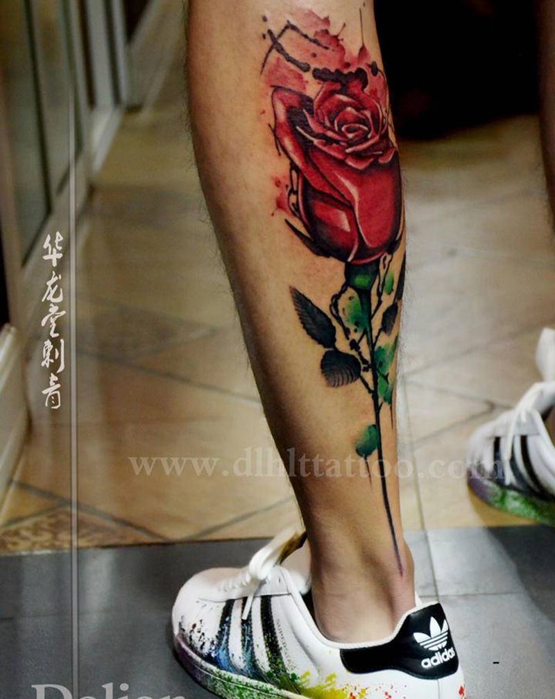 玫瑰花纹身图片_脚部水彩新传统纹身图案