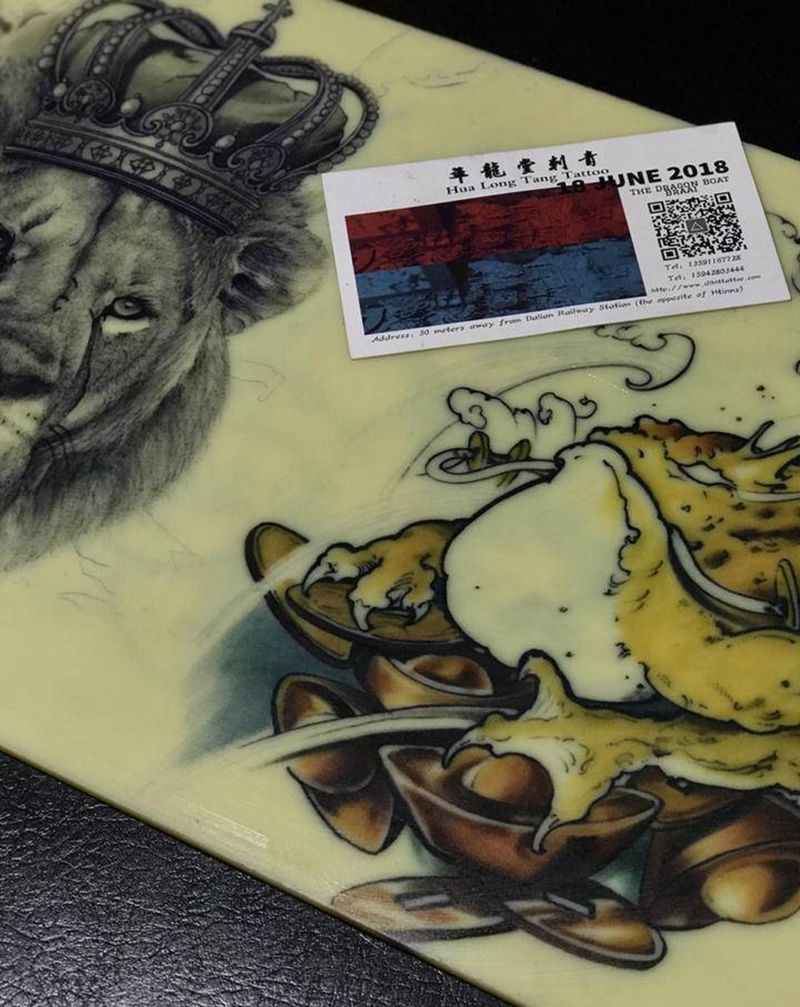 学员假皮纹身图片_手部臀部几何水彩纹身图案