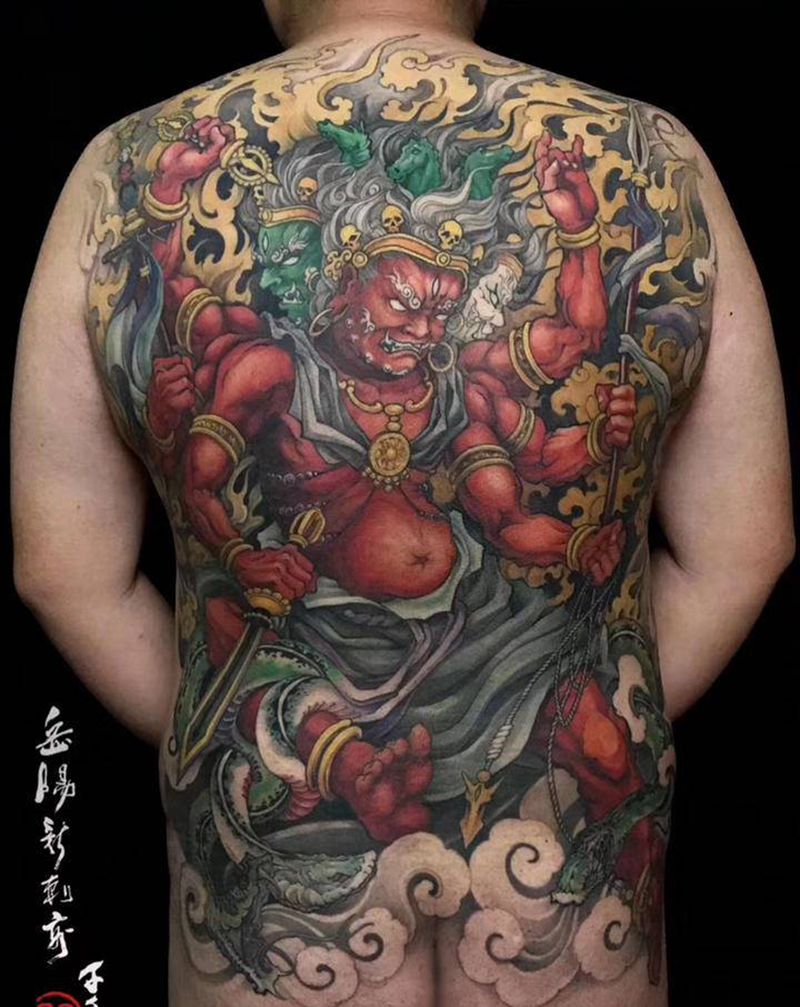 马头明王纹身图片_背部新传统原创纹身图案