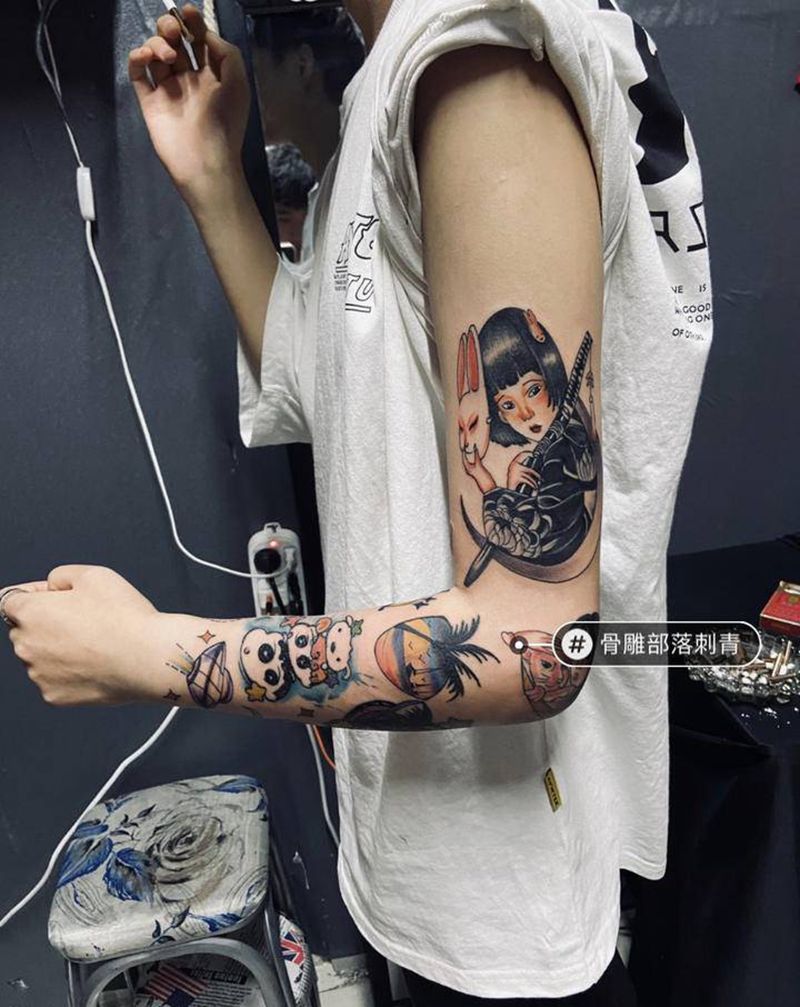 拼接花臂纹身图片_手臂New SchoolNew school 拼接花臂纹身图案