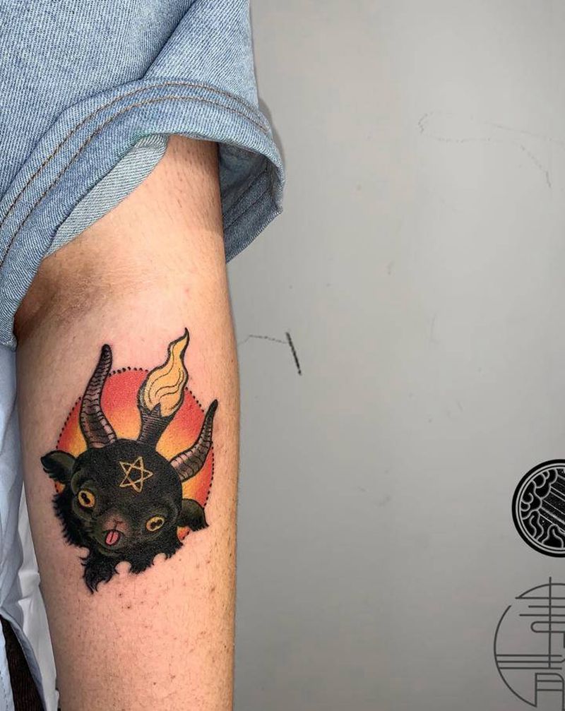 黑山羊纹身图片_New School纹身图案