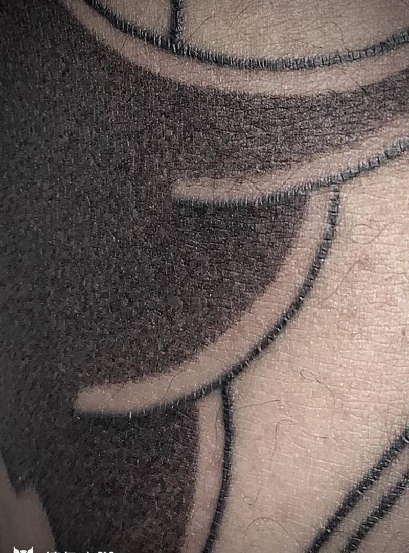 日式鲤鱼纹身图片_手臂老传统纹身图案