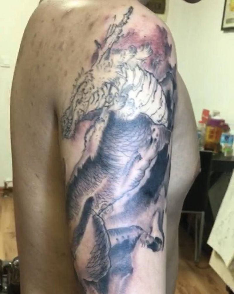 麒麟纹身图片_新传统麒麟纹身图案