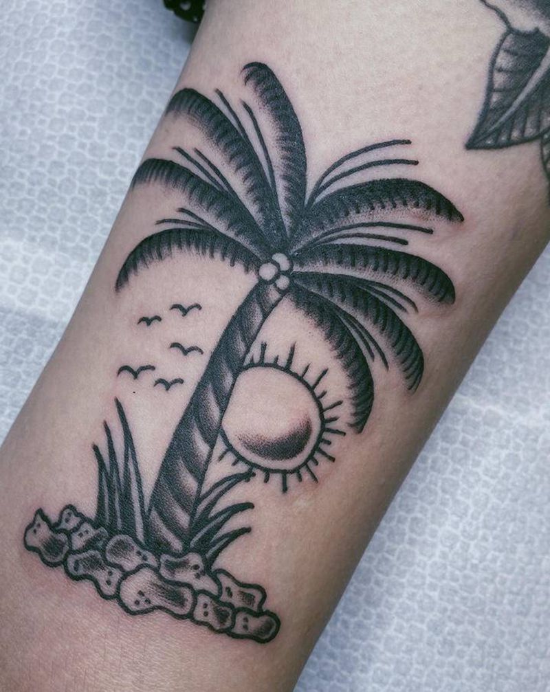 浪漫夏日纹身图片_手臂腿部Old School纹身图案
