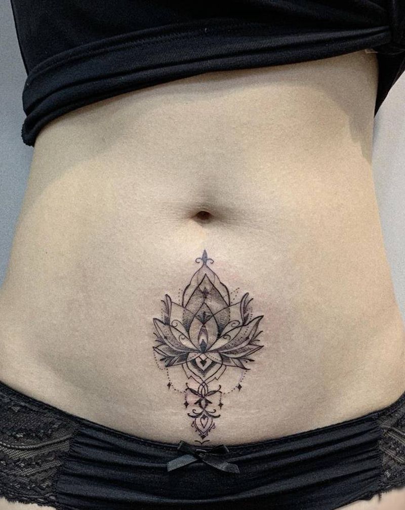 《遮盖疤痕》纹身图片_腹部点刺纹身图案