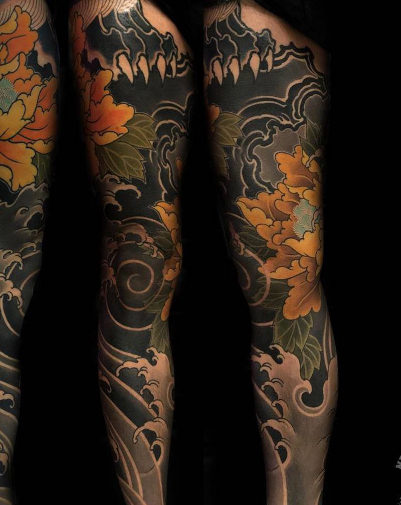 牡丹花腿纹身图片_腿部新传统小伟刺青纹身图案