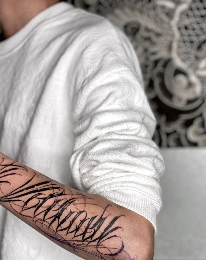 花体字定制纹身图片_花体字纹身图案