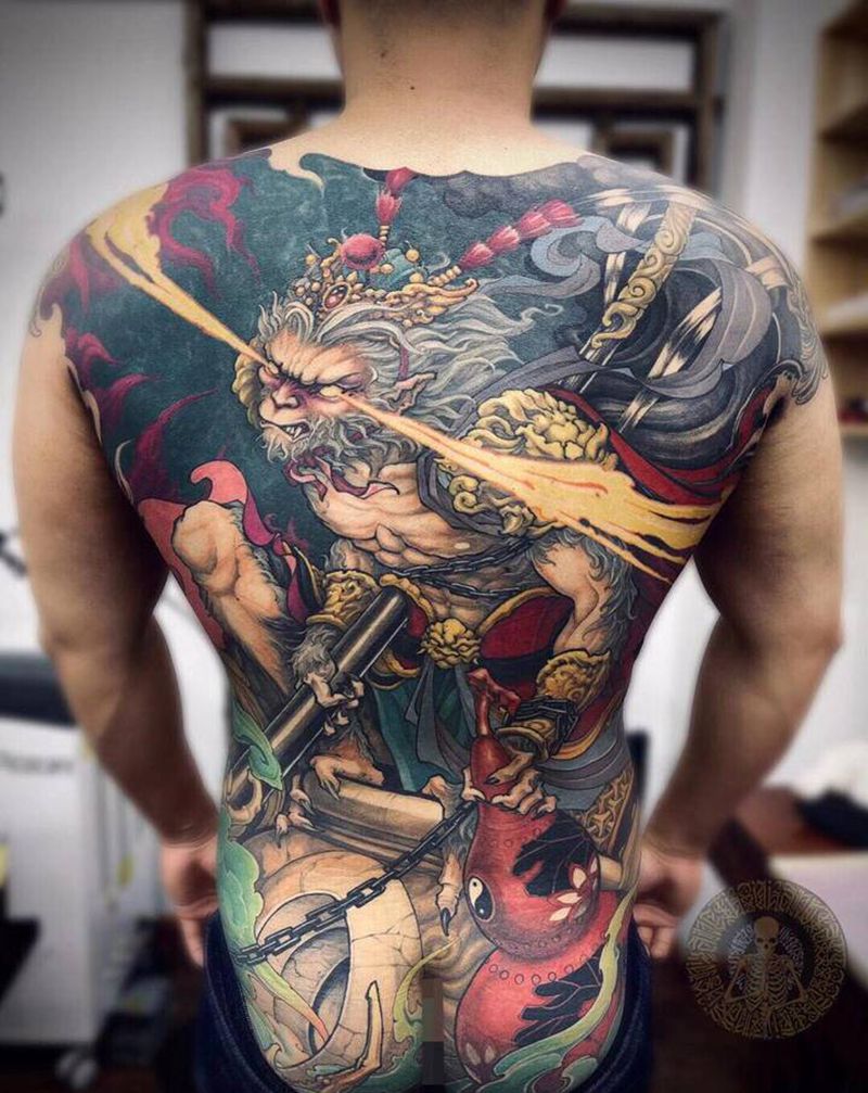 恢复两年后纹身图片_背部新传统孙悟空彩色原创纹身图案