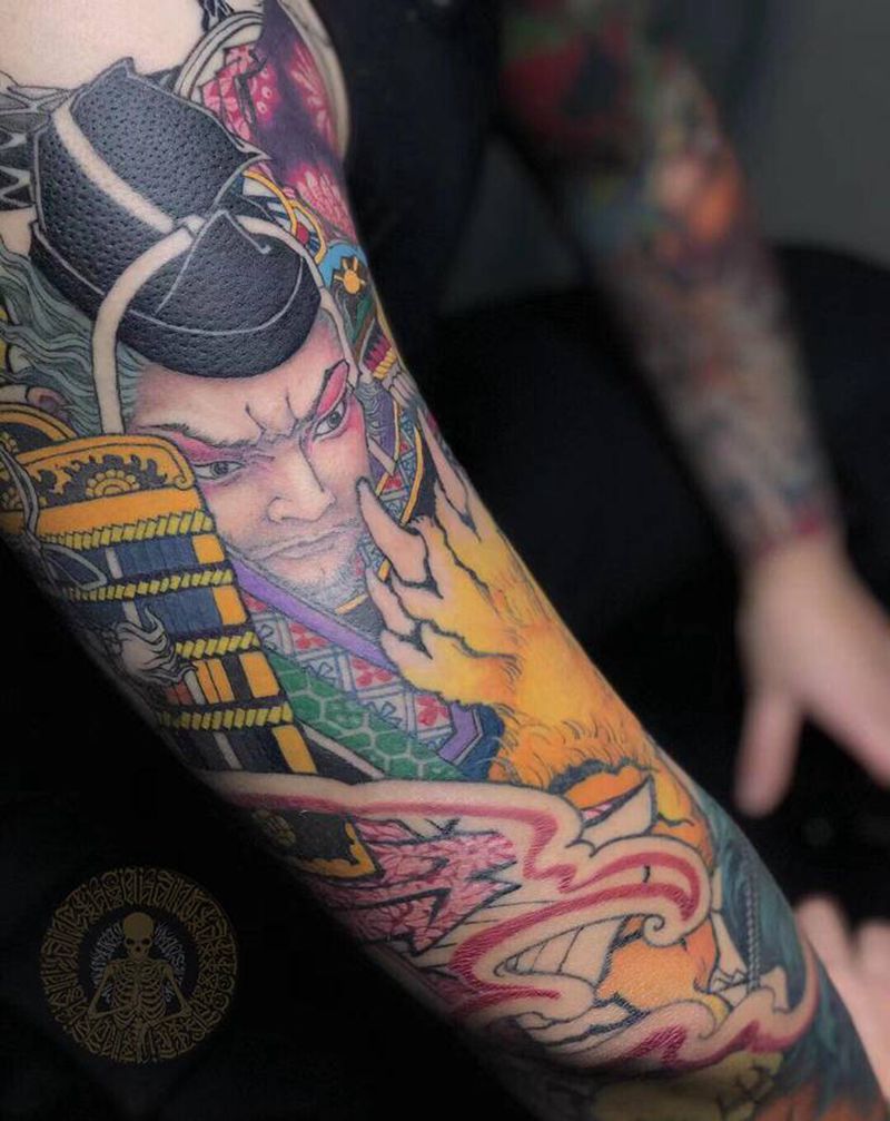 刺鵺图恢复中纹身图片_手臂老传统纹身图案