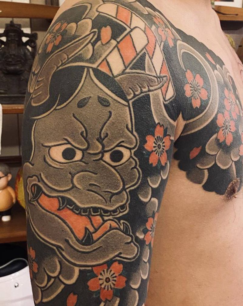 般若半甲纹身图片_手臂胸部新传统纹身图案