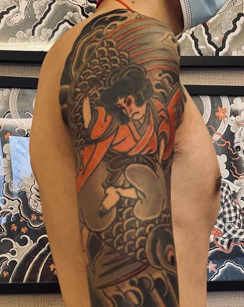 鬼若丸大臂纹身图片_老传统纹身图案