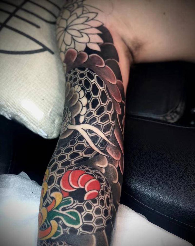 脏质感 局部纹身图片_老传统纹身图案