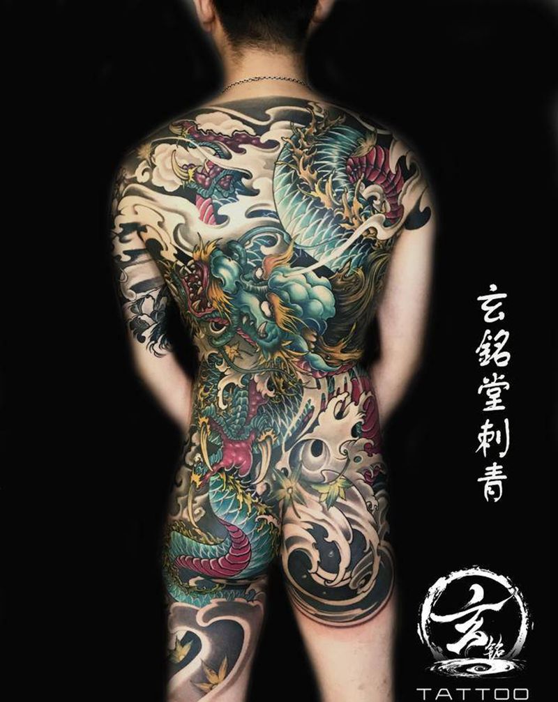 满背龙纹身图片_新传统老传统纹身图案