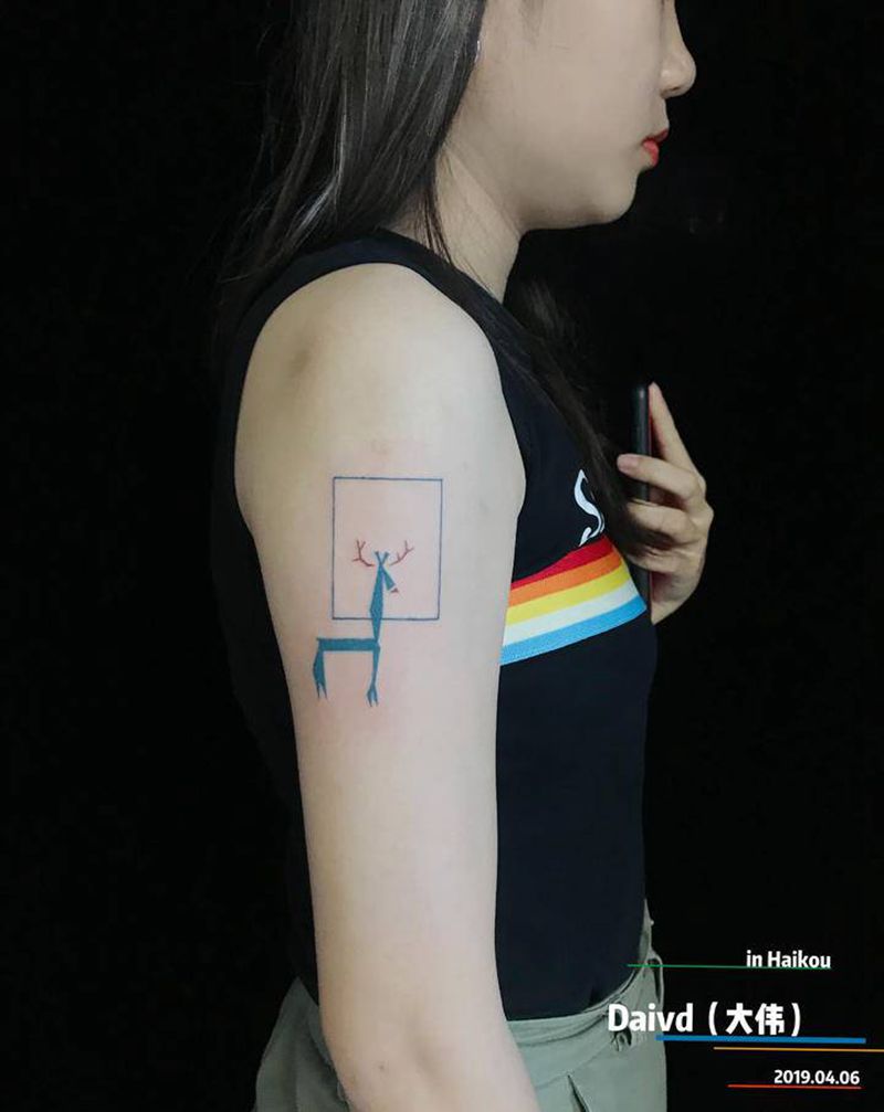 小清新纹身图片_手臂几何水彩纹身图案