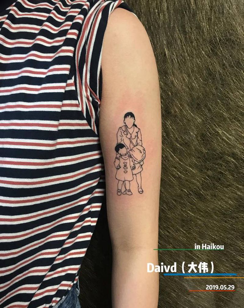 照片线条设计纹身图片_手臂线条纹身图案