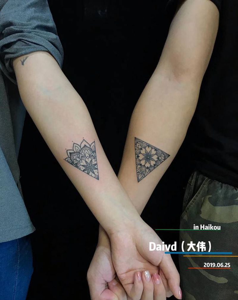 情侣点刺图腾纹身图片_手臂图腾点刺纹身图案