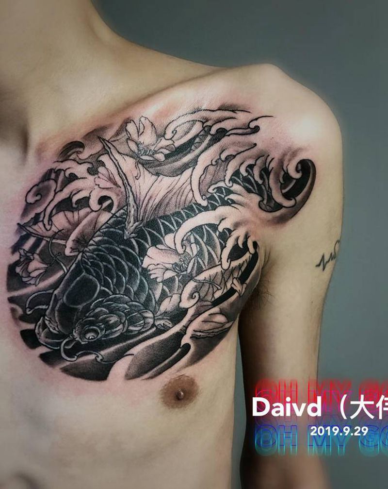鲤鱼遮盖纹身图片_胸部新传统纹身图案