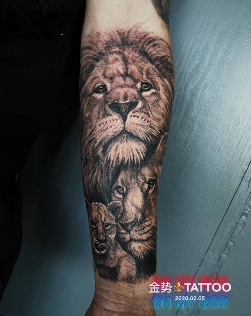 私人设计纹身图片_手臂欧美写实纹身图案