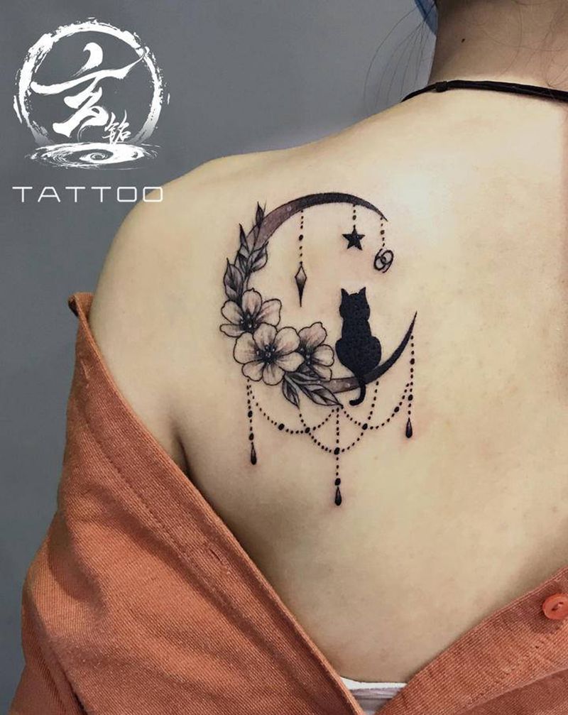 月亮纹身图片_肩部新传统纹身图案