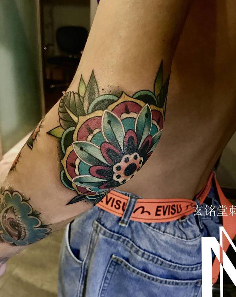 繁花纹身图片_手臂纹身图案