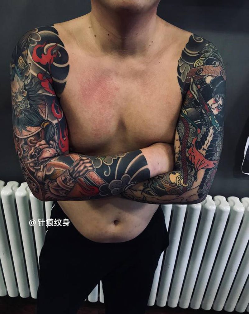 双花臂纹身图片_手臂新传统纹身图案