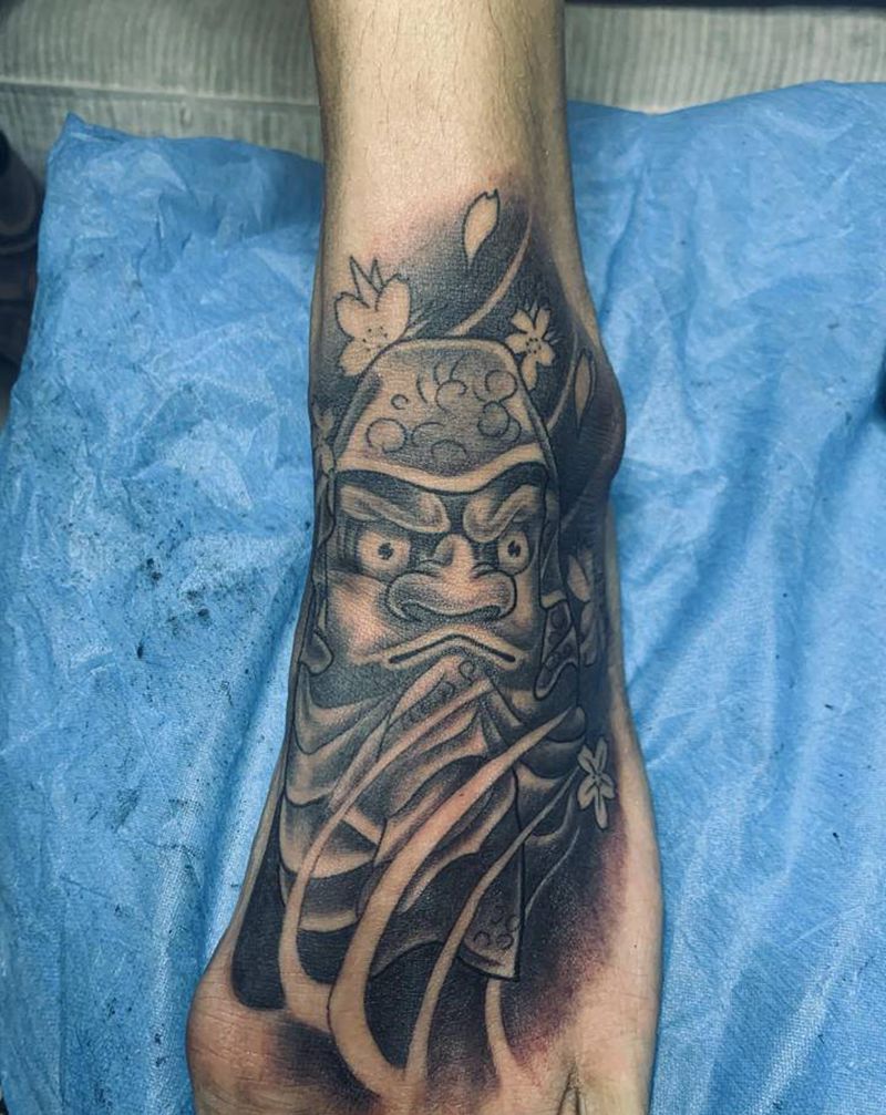 达摩蛋纹身图片_腿部脚部老传统纹身图案