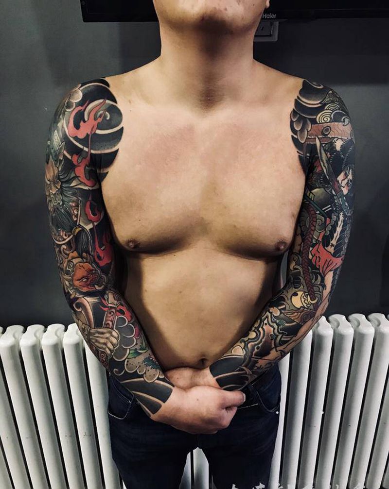 牛魔王加张顺破水门纹身图片_手臂老传统纹身图案