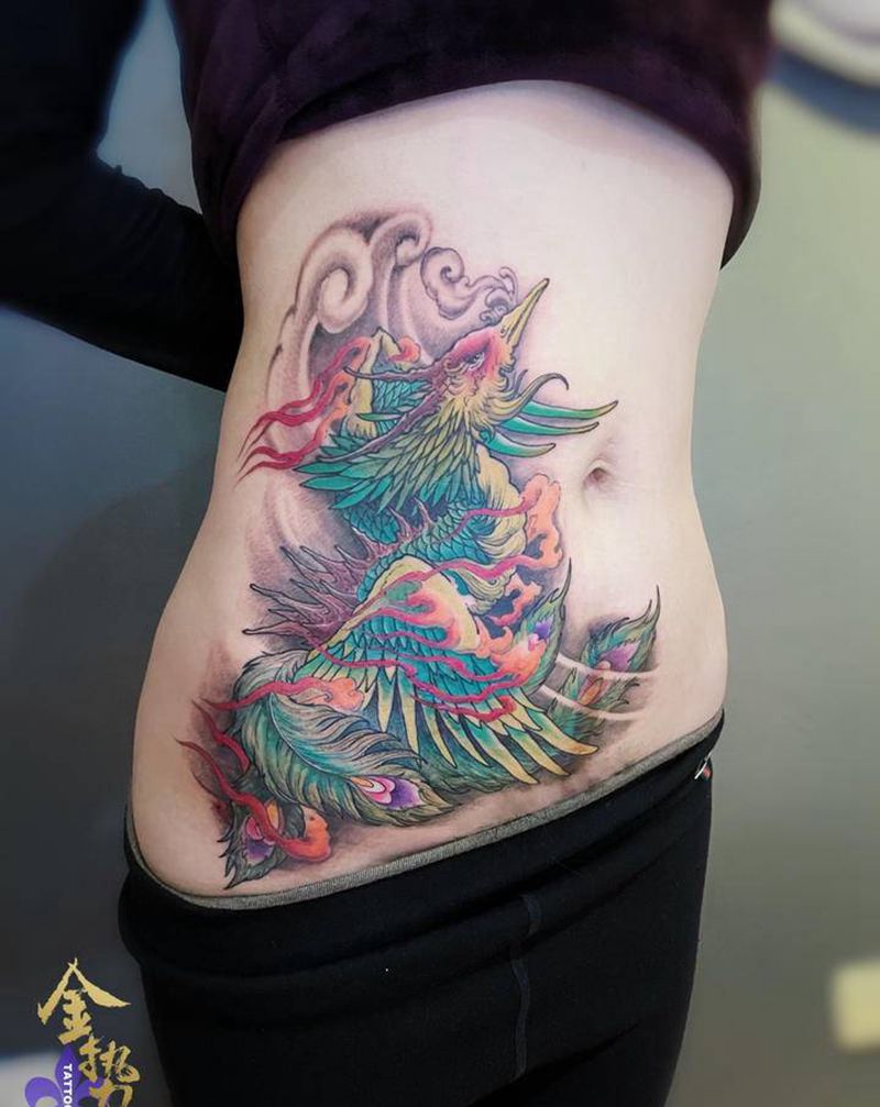 凤凰遮盖刨妇产纹身图片_腹部新传统纹身图案