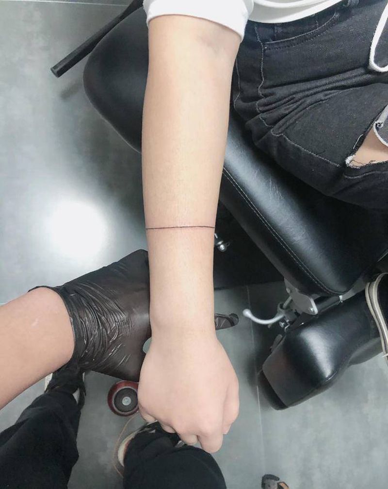 线纹身图片_手臂新传统纹身图案