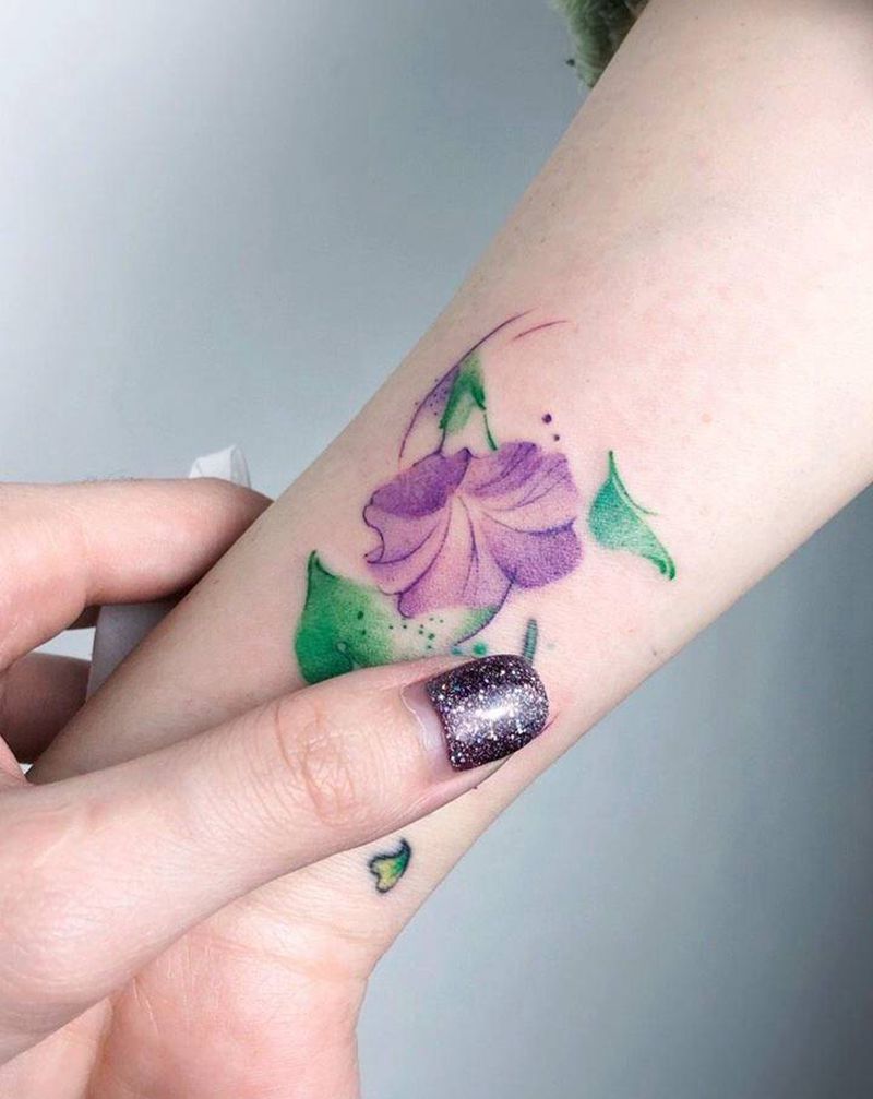 牵牛花定制纹身纹身图片_水彩水墨牵牛花纹身图案