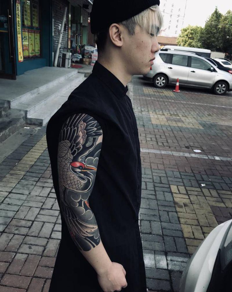 七分袖仙鹤纹身图片_手臂老传统纹身图案