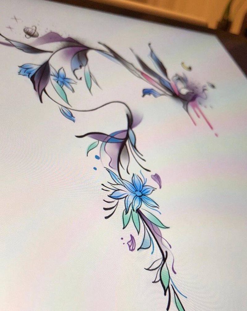 风信子藤蔓纹身图片_手臂背部水彩水墨花卉星球纹身图案