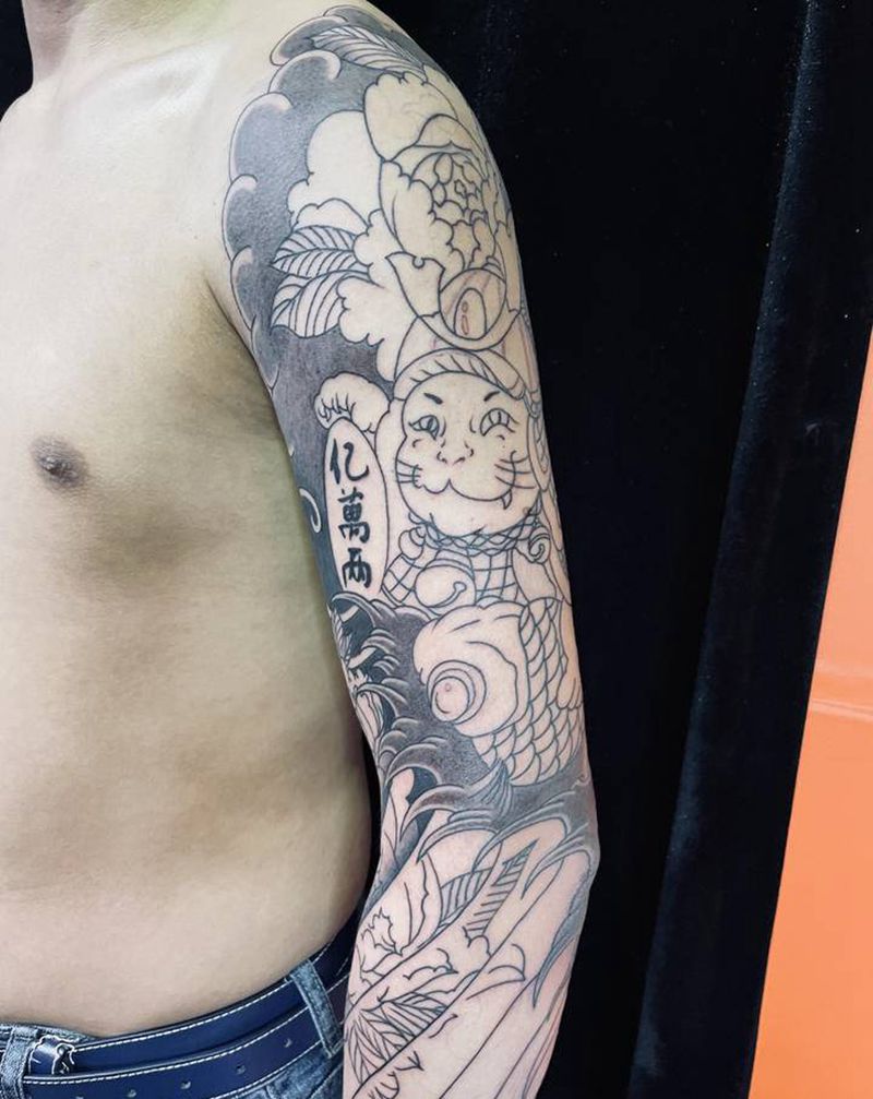 日式七分袖纹身图片_手部老传统纹身图案