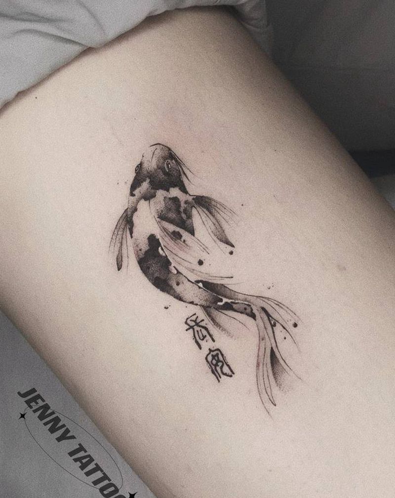 水墨鱼纹身图片_腿部水墨鲤鱼原创泼墨纹身图案