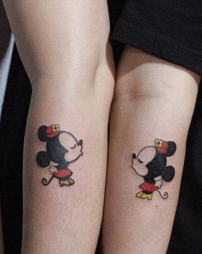 一对儿小老鼠纹身图片_手臂Old School纹身图案