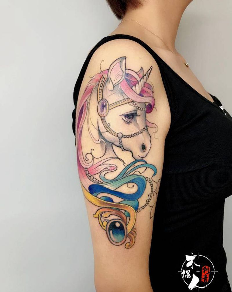 ma纹身图片_肩部纹身图案