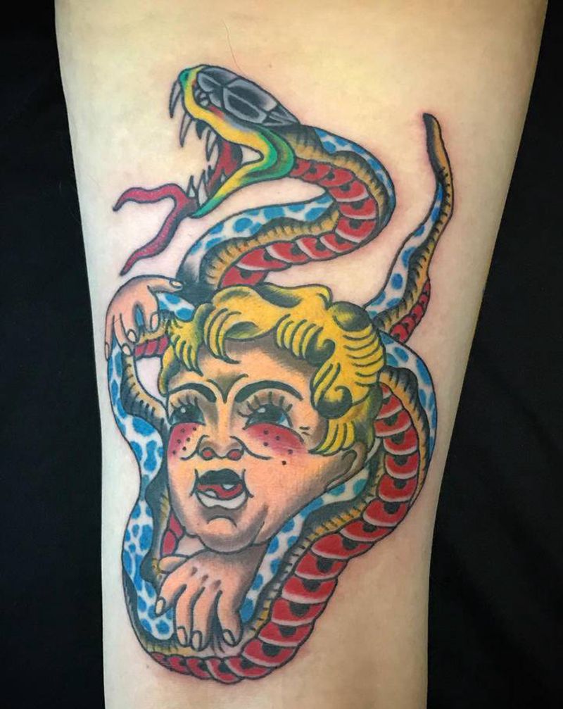 工作纹身图片_腿部Old School纹身图案