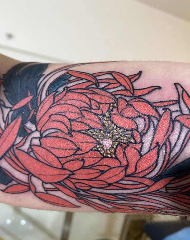 菊纹身图片_肩部新传统纹身图案