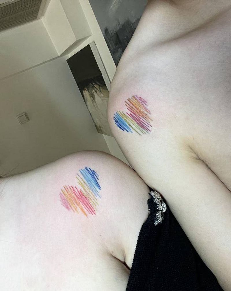 七彩❤️纹身图片_肩部几何水彩纹身图案