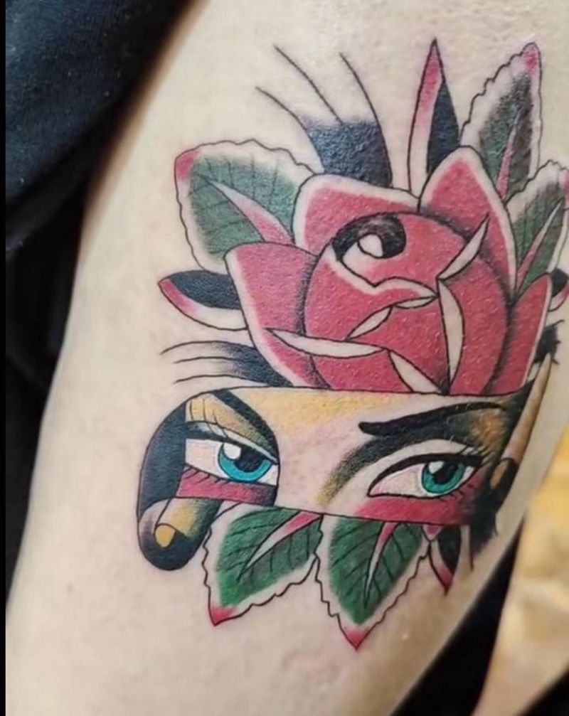 玫瑰纹身图片_手臂Old School纹身图案