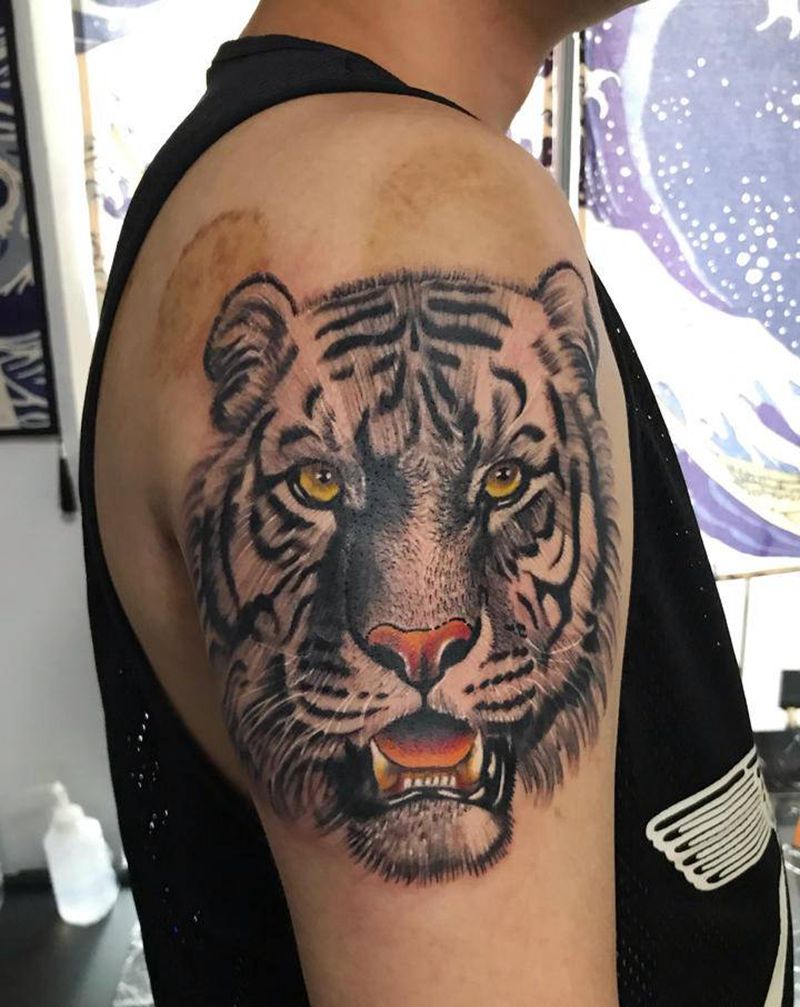 工作纹身图片_手臂欧美写实纹身图案